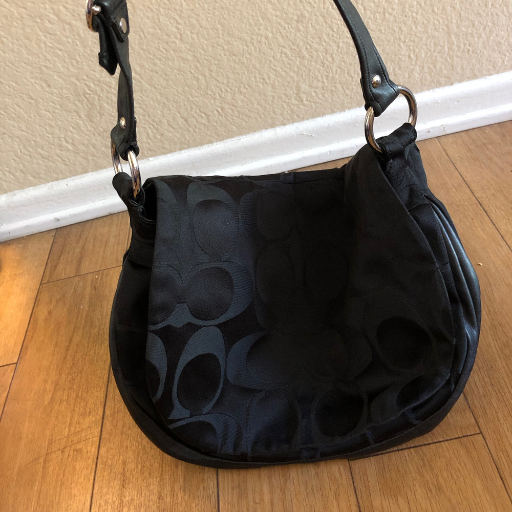 Authentic Coach Bag - Picture 2 of 4